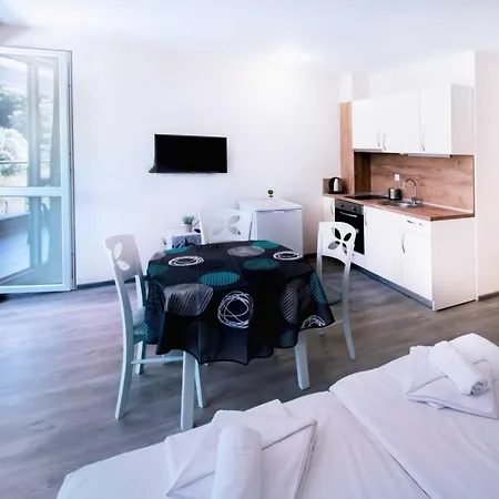 Donchevi Apartment Primorsko